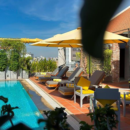 Jaya Suites Hotel Phnom-Penh Buitenkant foto