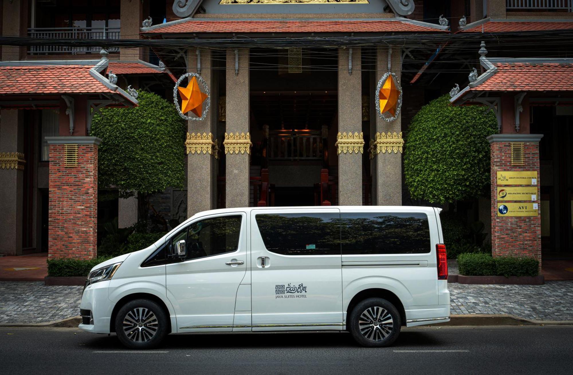 Jaya Suites Hotel Phnom-Penh Buitenkant foto