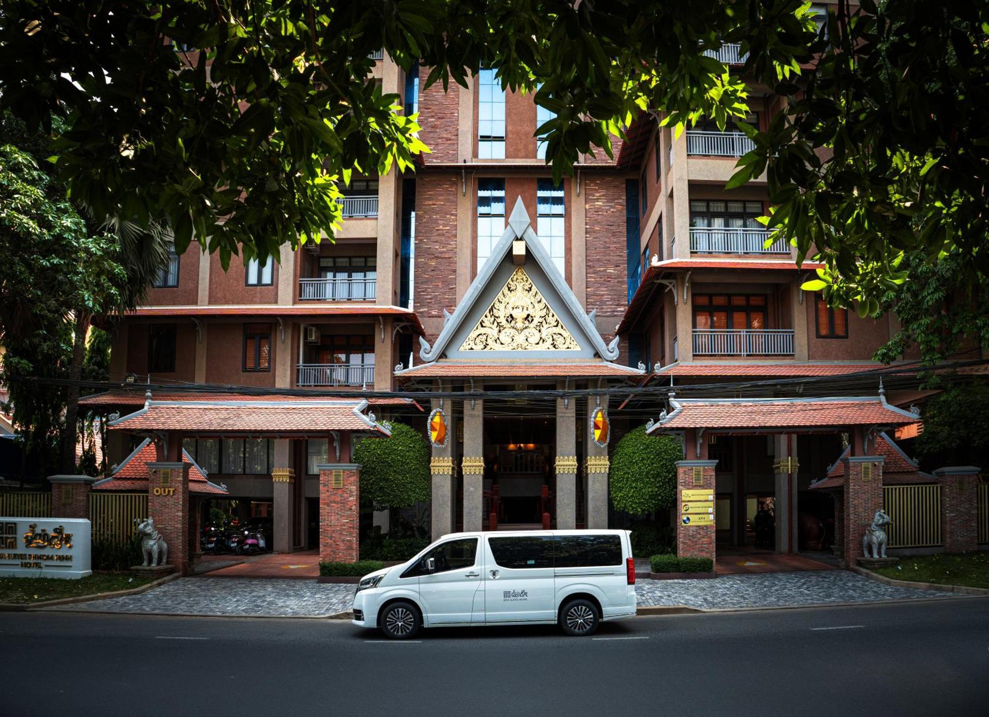 Jaya Suites Hotel Phnom-Penh Buitenkant foto