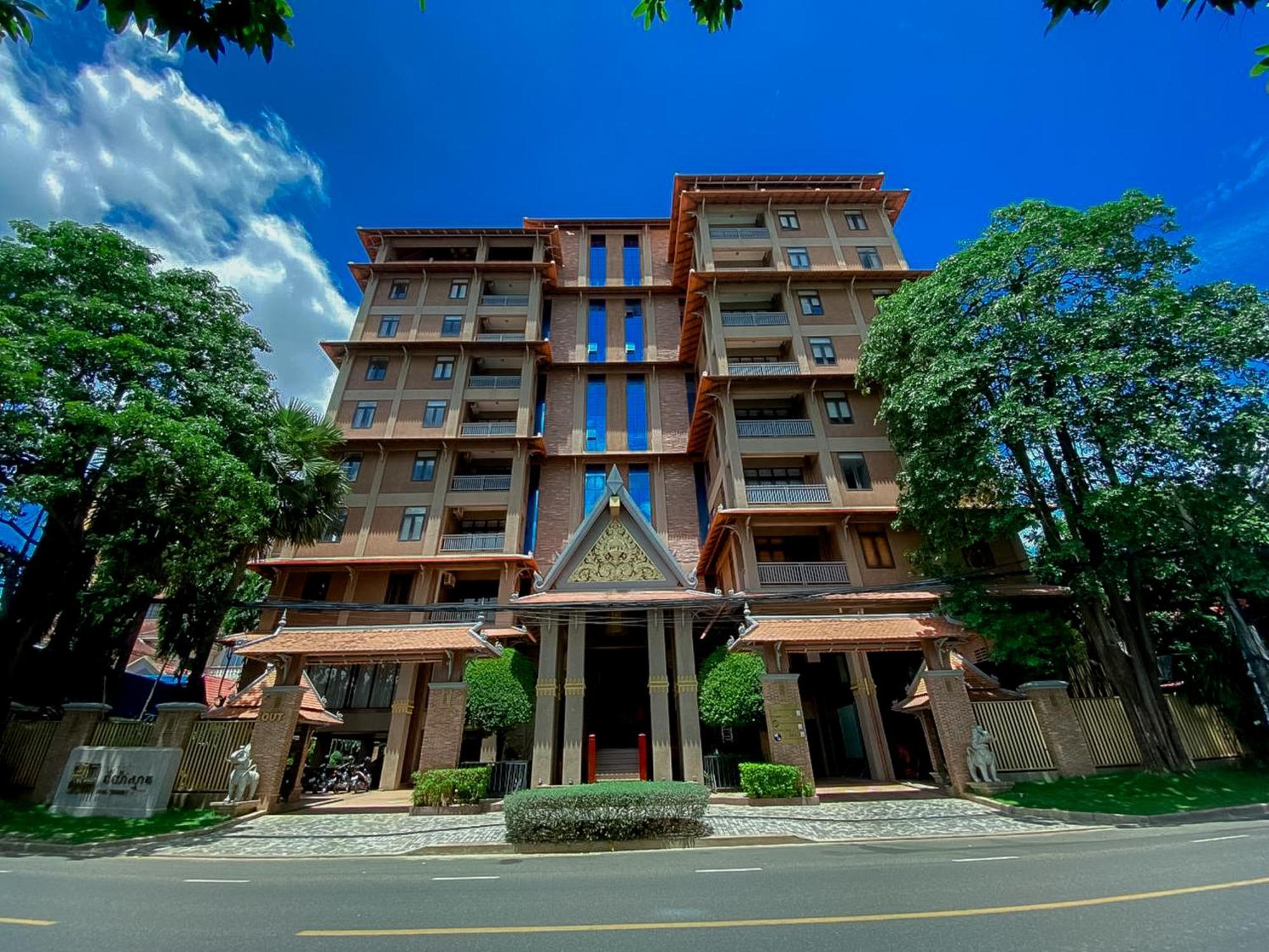 Jaya Suites Hotel Phnom-Penh Buitenkant foto