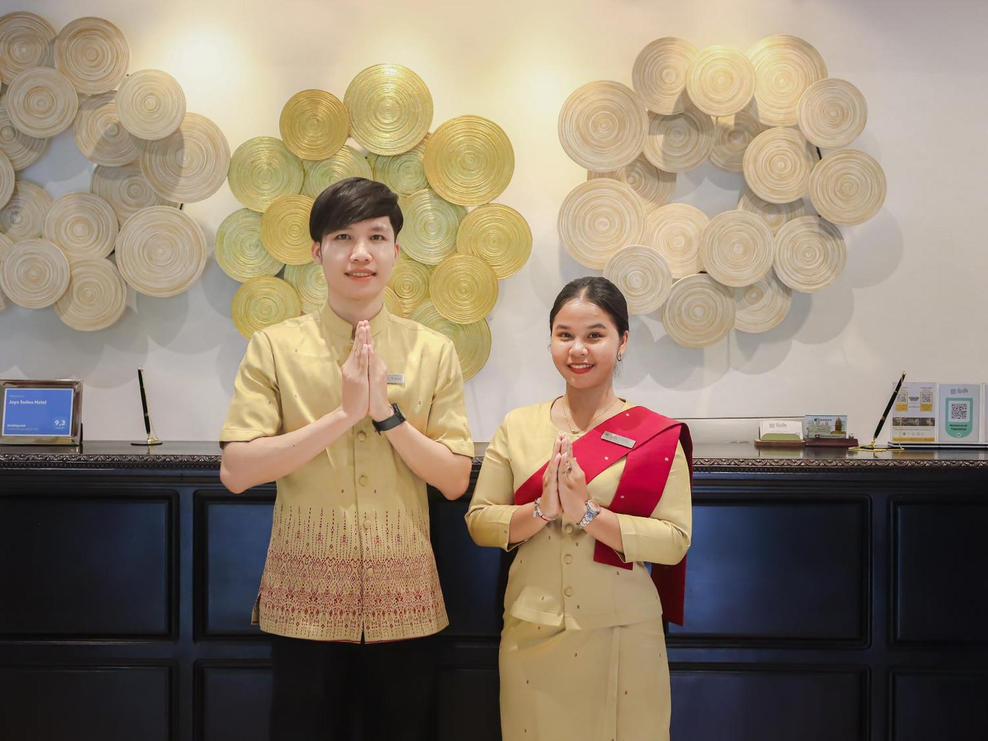 Jaya Suites Hotel Phnom-Penh Buitenkant foto