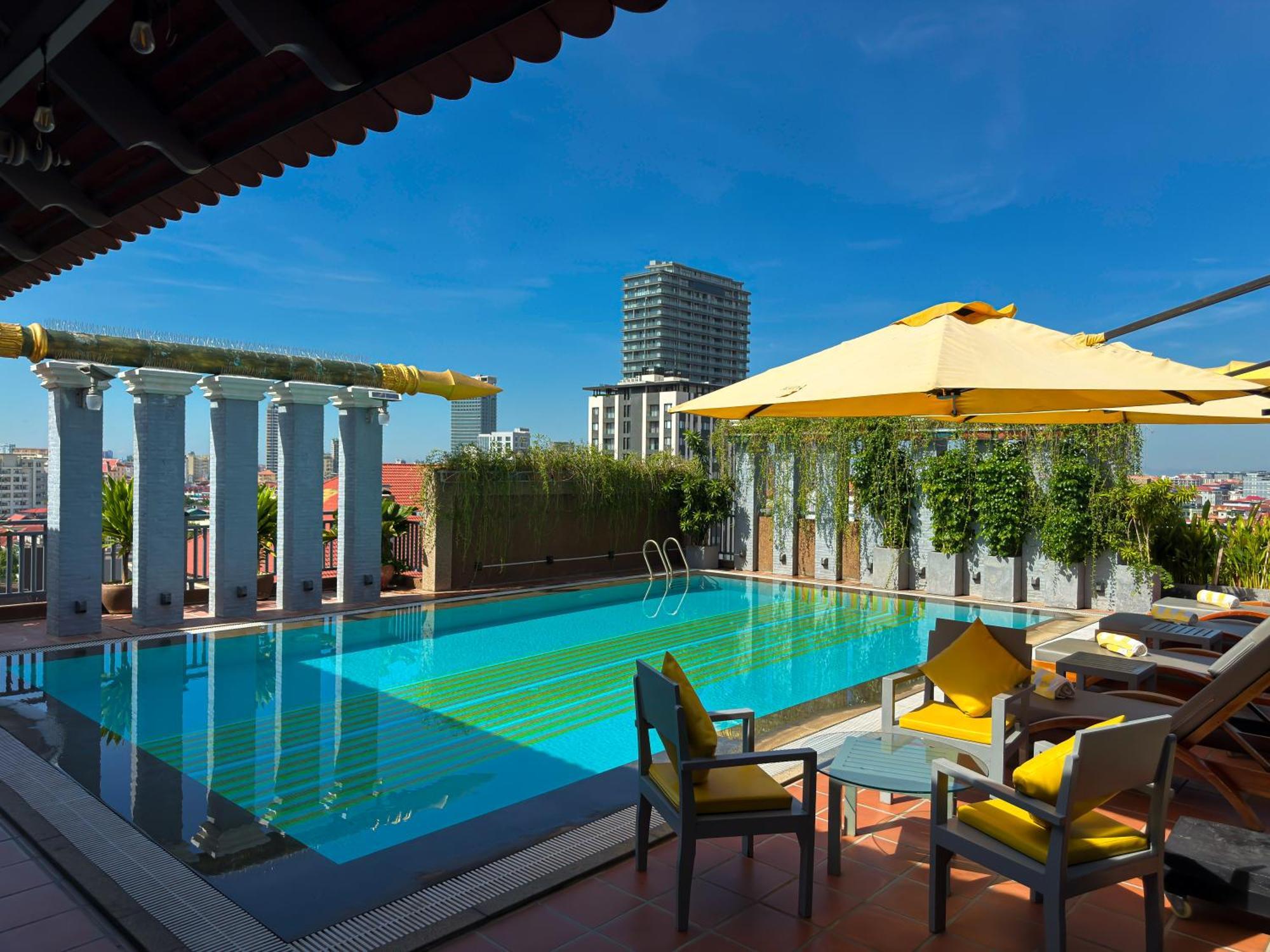 Jaya Suites Hotel Phnom-Penh Buitenkant foto